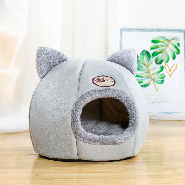 Winter Warm Cozy Cat Bed